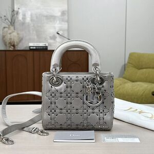 Dior Women Pre-Loved Bag Very Good Condition
